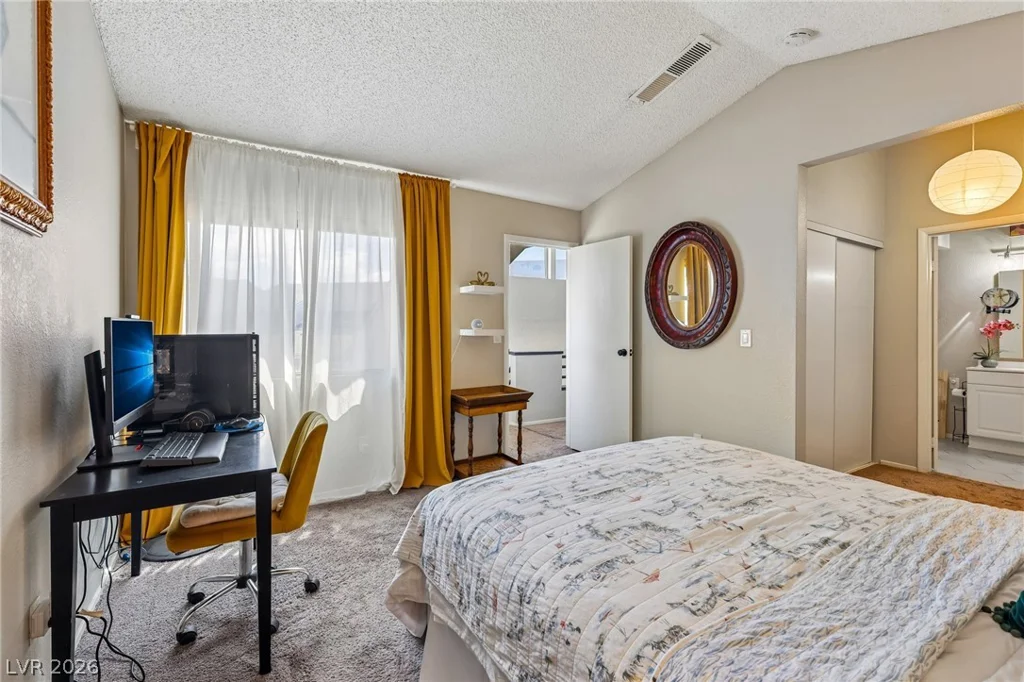 5574 Orchard, Las Vegas, NV 89110