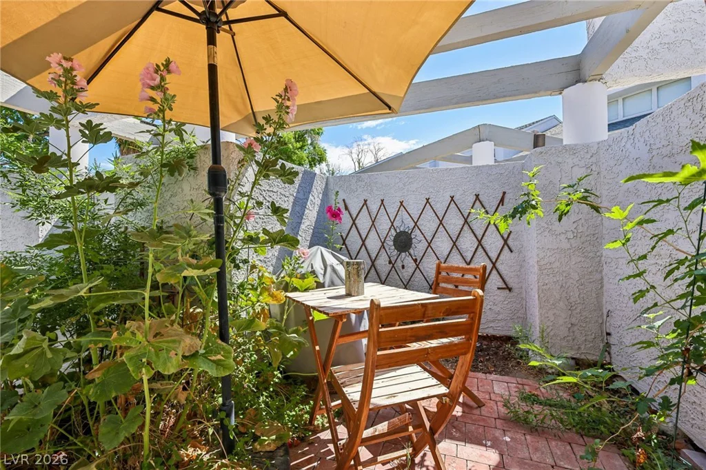 5574 Orchard, Las Vegas, NV 89110