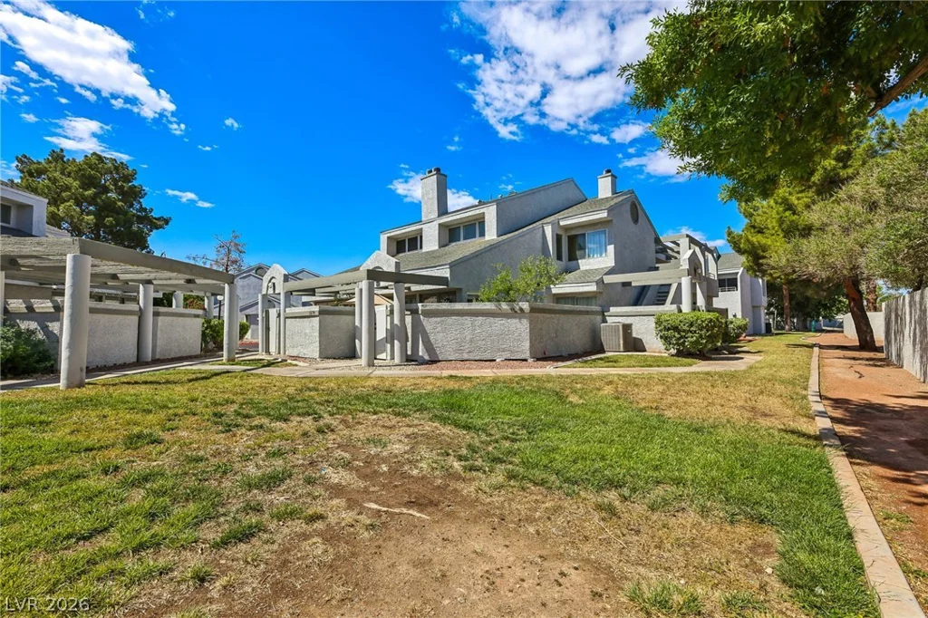 5574 Orchard, Las Vegas, NV 89110