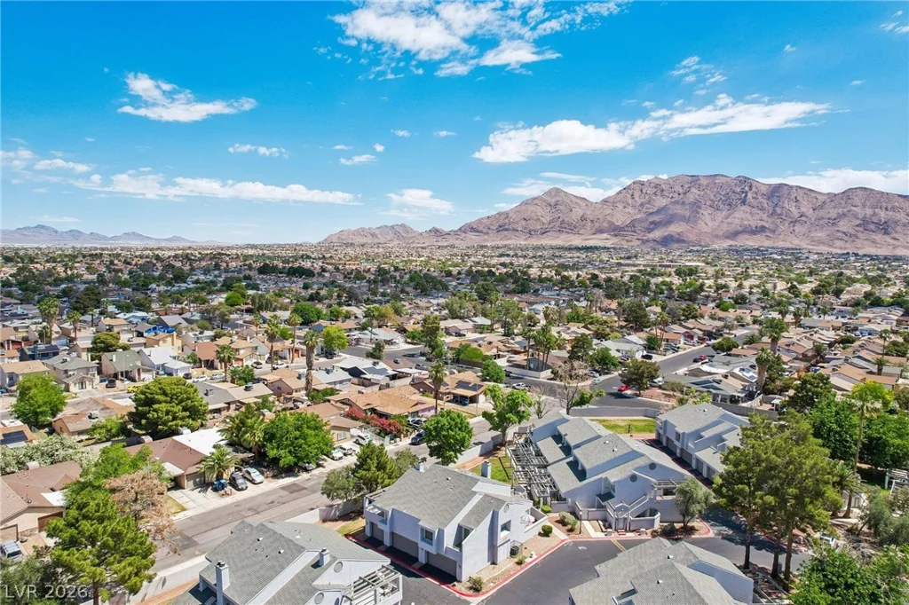 5574 Orchard, Las Vegas, NV 89110