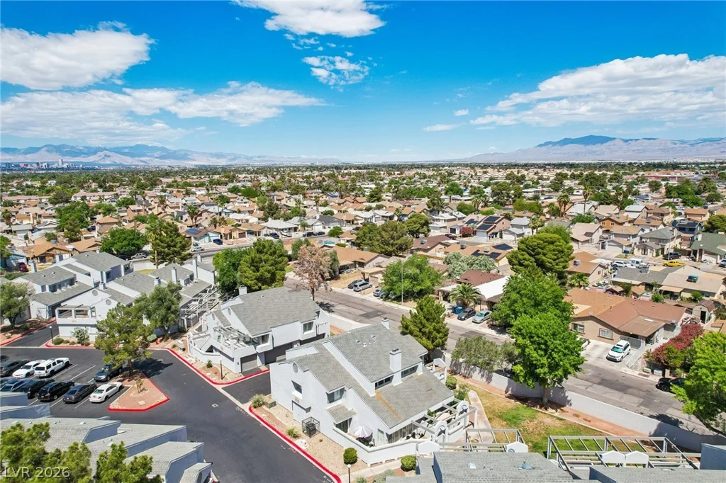 5574 Orchard, Las Vegas, NV 89110