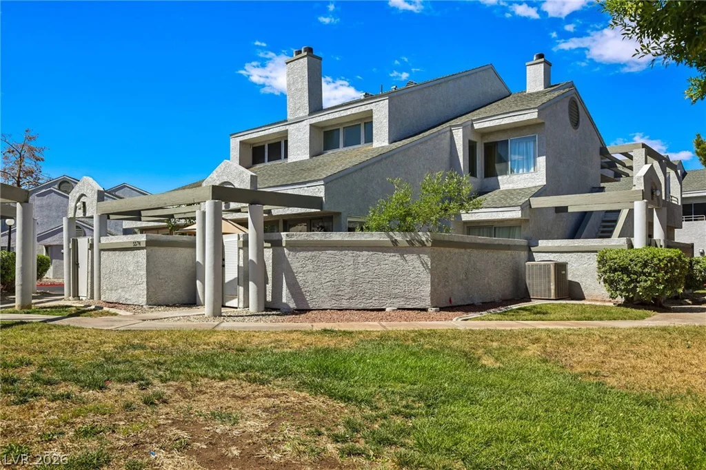 5574 Orchard, Las Vegas, NV 89110