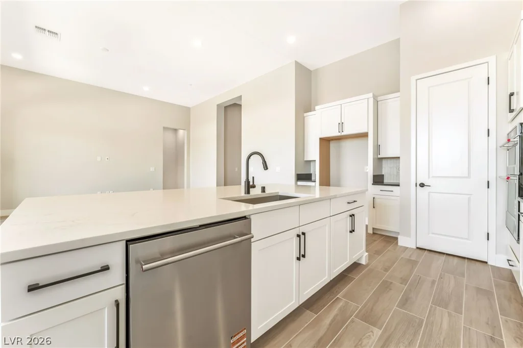 1044 Skyview Cove, Las Vegas, NV 89138