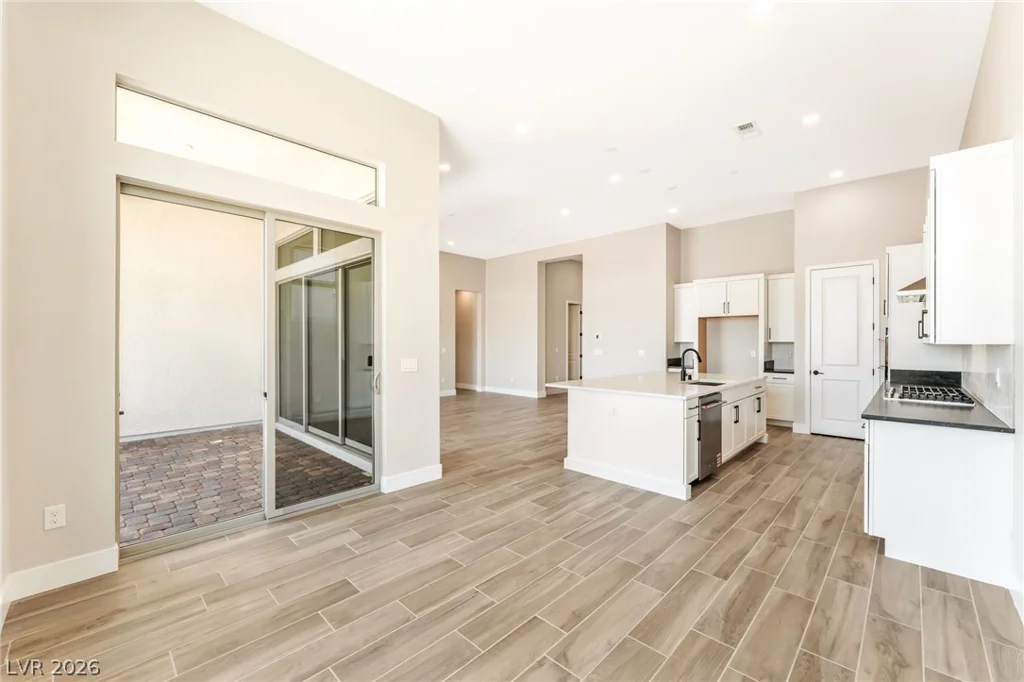 1044 Skyview Cove, Las Vegas, NV 89138