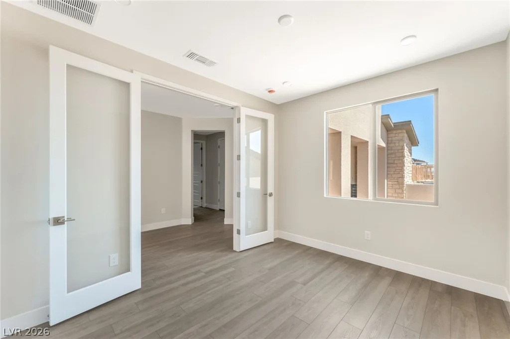 1045 Estates Bend, Las Vegas, NV 89138