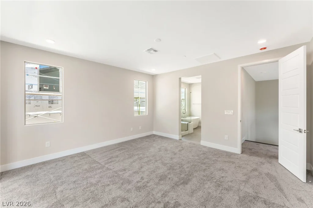 1045 Estates Bend, Las Vegas, NV 89138