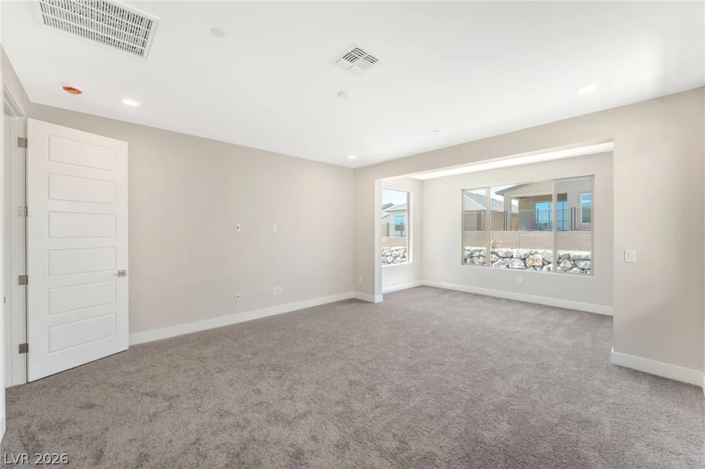 1045 Estates Bend, Las Vegas, NV 89138