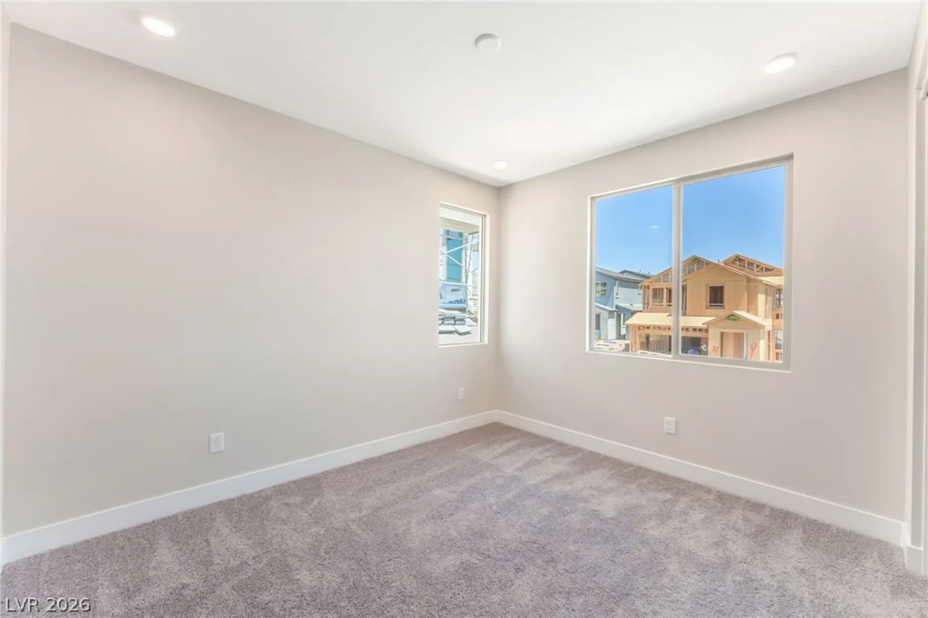 1045 Estates Bend, Las Vegas, NV 89138
