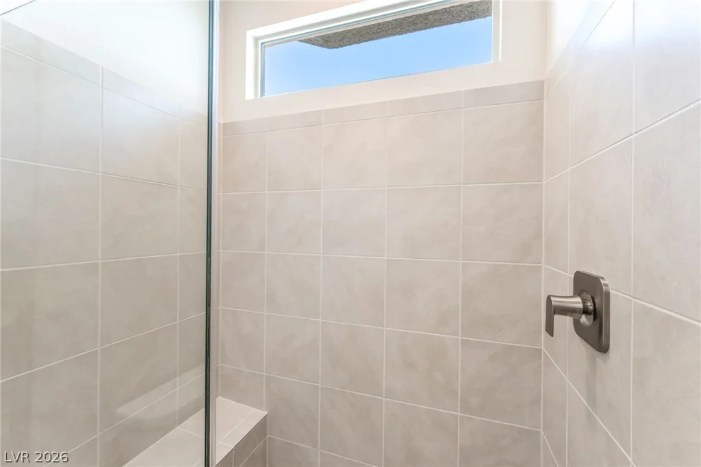 1045 Estates Bend, Las Vegas, NV 89138