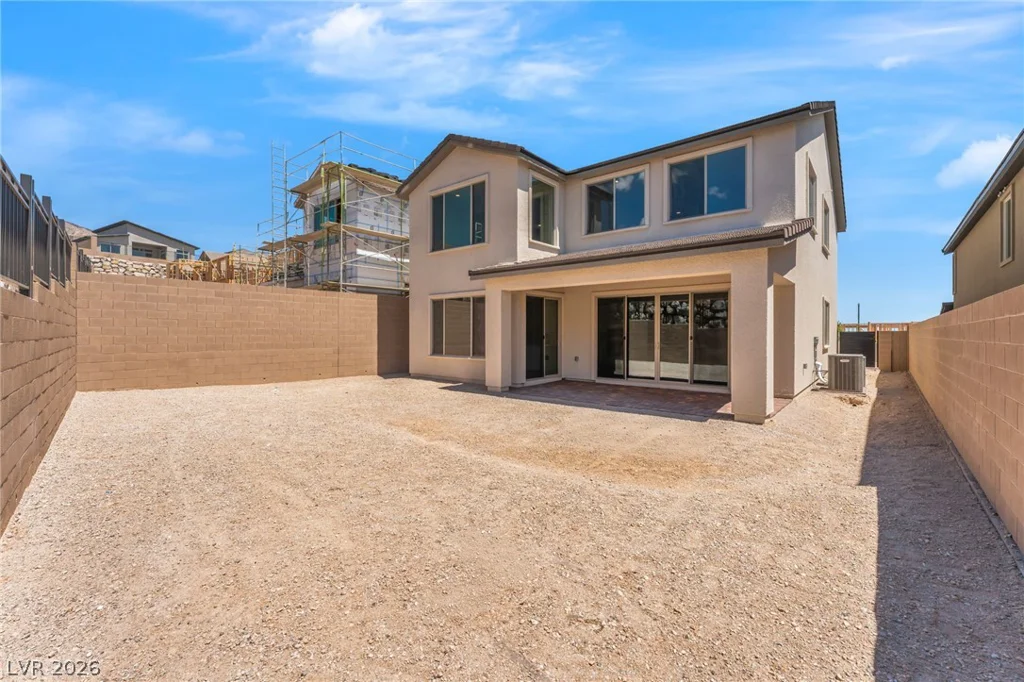 1045 Estates Bend, Las Vegas, NV 89138
