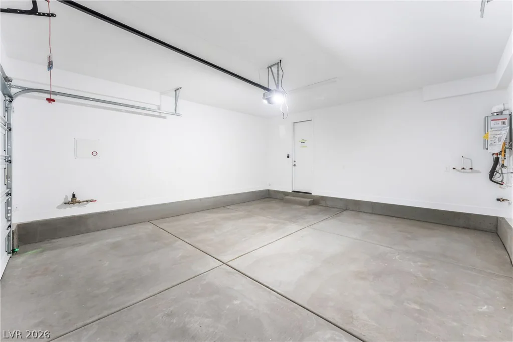 1045 Estates Bend, Las Vegas, NV 89138