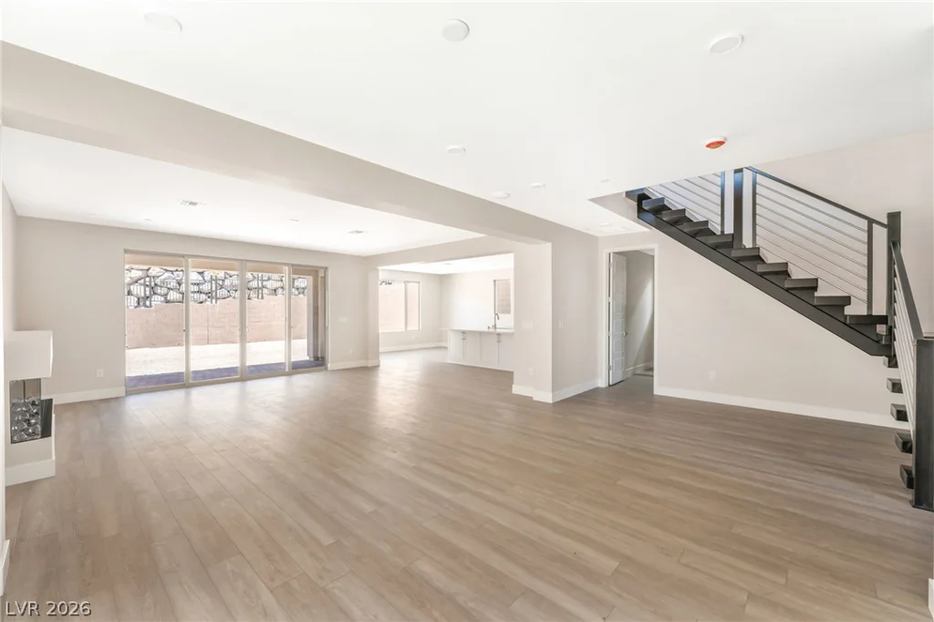 1045 Estates Bend, Las Vegas, NV 89138