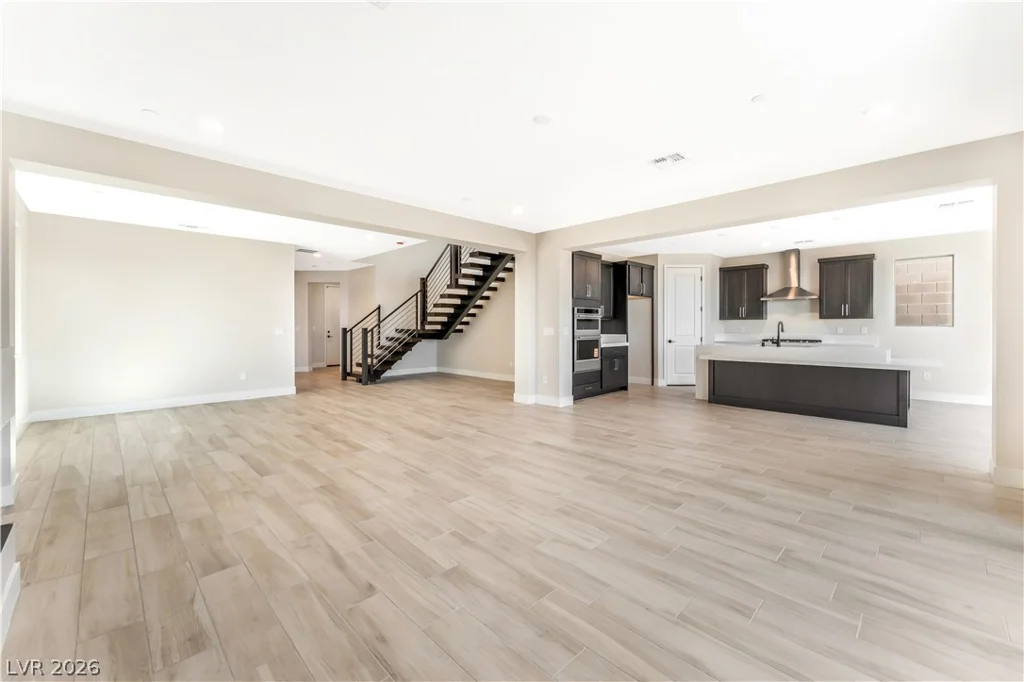 964 Estates Bend, Las Vegas, NV 89138