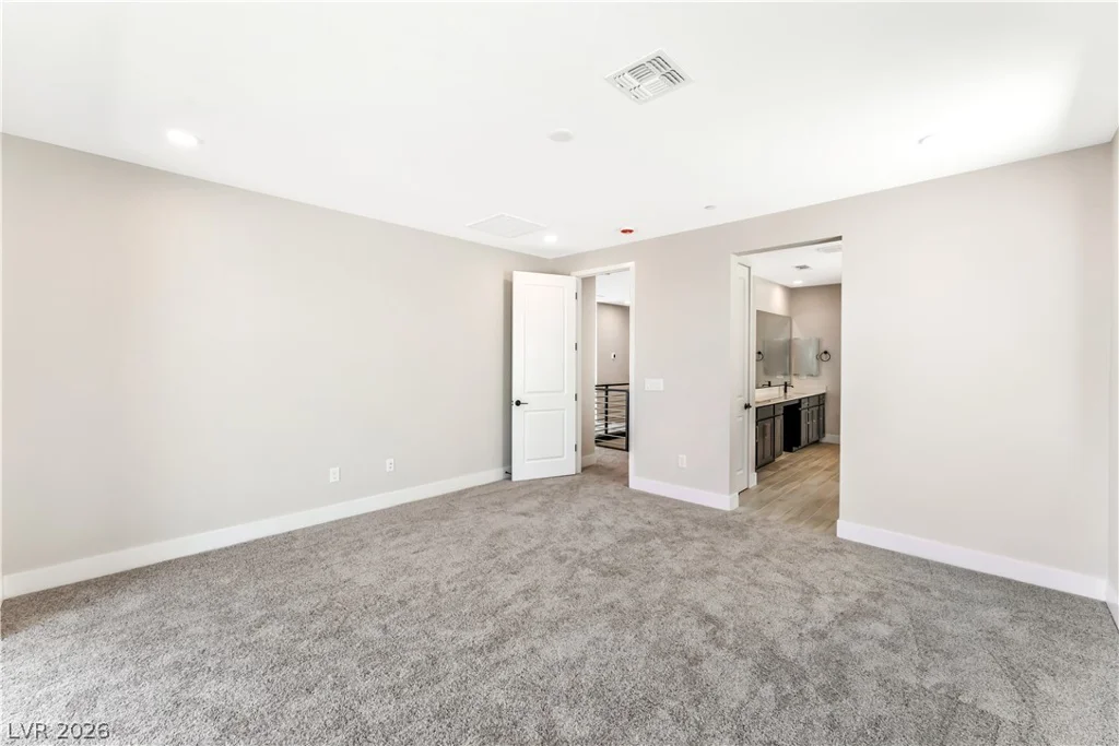 964 Estates Bend, Las Vegas, NV 89138