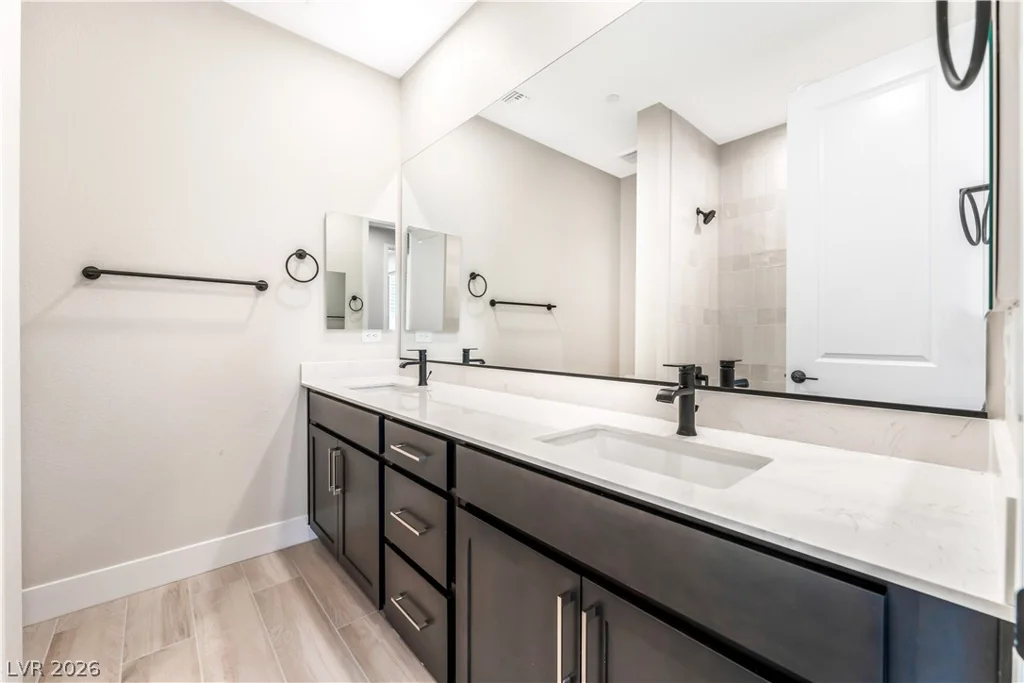 964 Estates Bend, Las Vegas, NV 89138