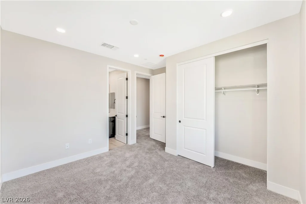 964 Estates Bend, Las Vegas, NV 89138