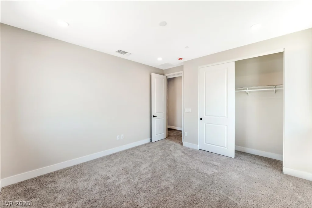 964 Estates Bend, Las Vegas, NV 89138