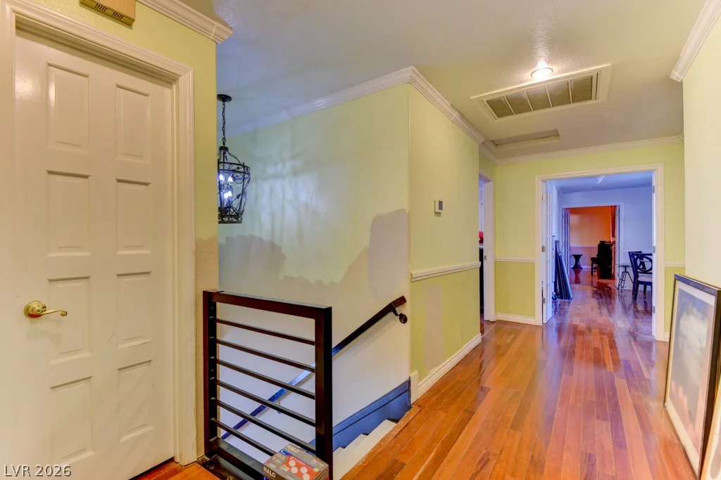 1818 Waldman, Las Vegas, NV 89102