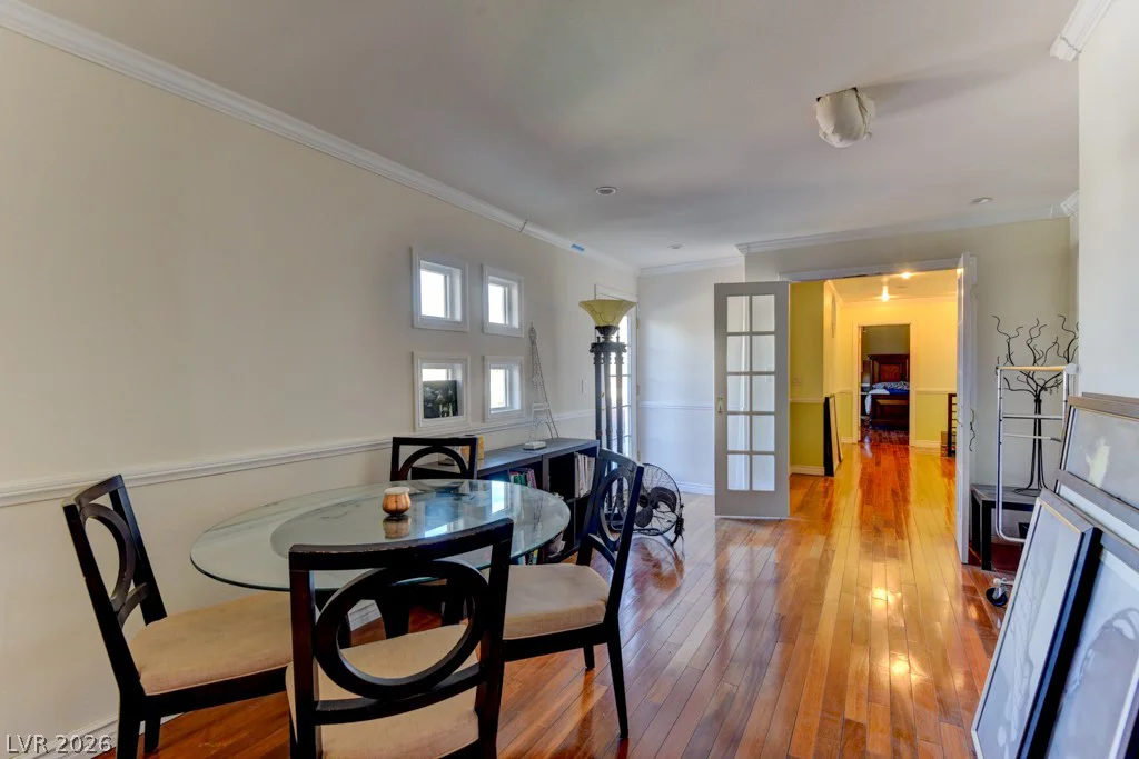 1818 Waldman, Las Vegas, NV 89102