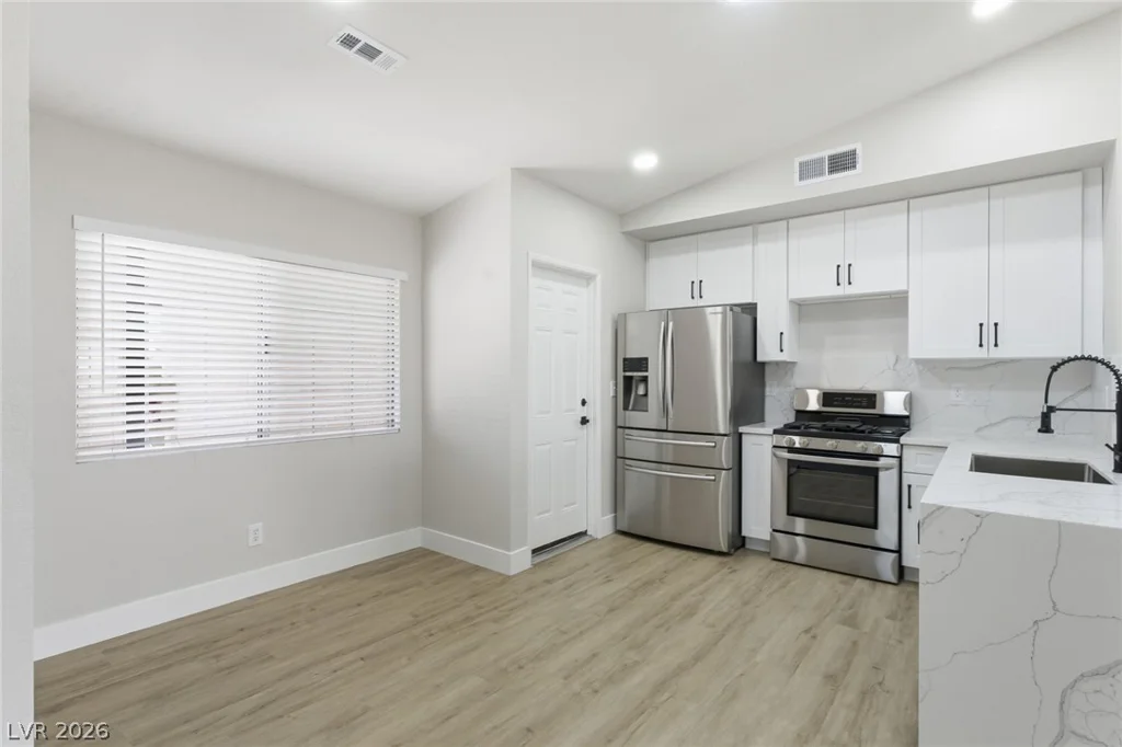 529 Close, Henderson, NV 89011