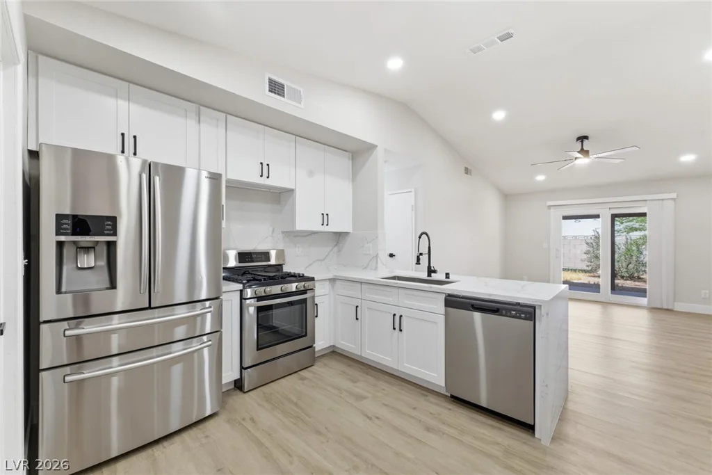 529 Close, Henderson, NV 89011
