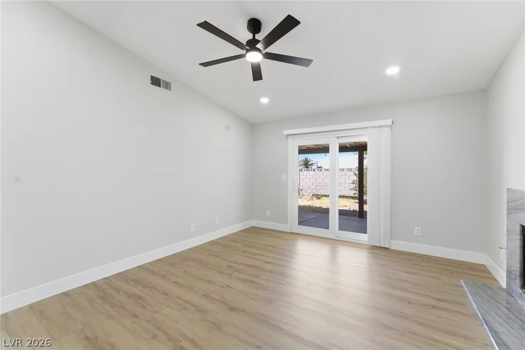 529 Close, Henderson, NV 89011