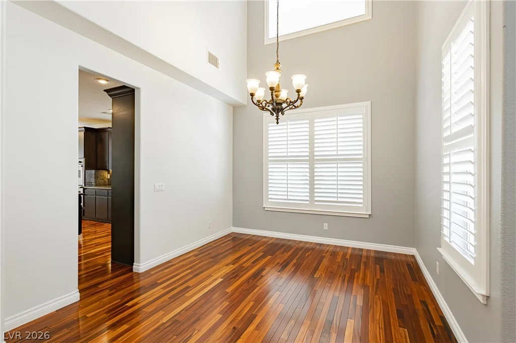 1001 Windfair Village, Las Vegas, NV 89145
