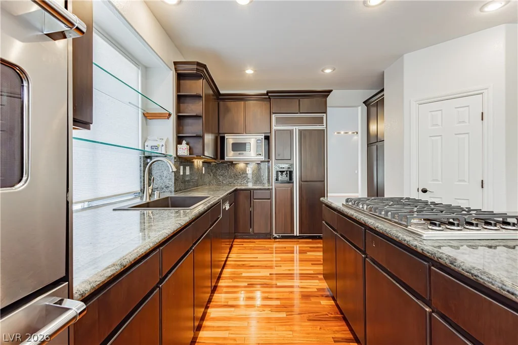 1001 Windfair Village, Las Vegas, NV 89145