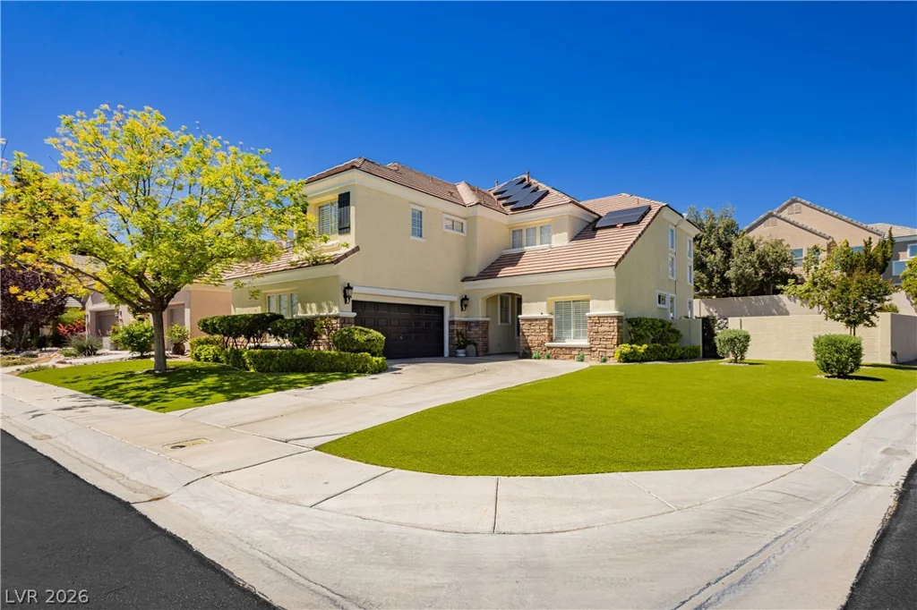 1001 Windfair Village, Las Vegas, NV 89145