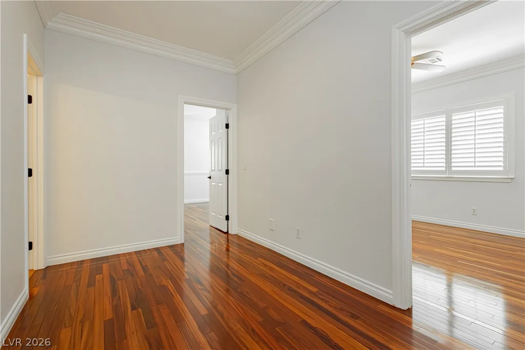 1001 Windfair Village, Las Vegas, NV 89145