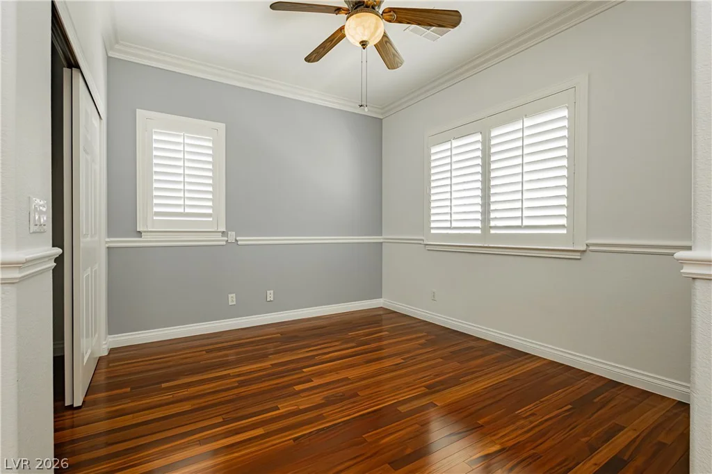 1001 Windfair Village, Las Vegas, NV 89145
