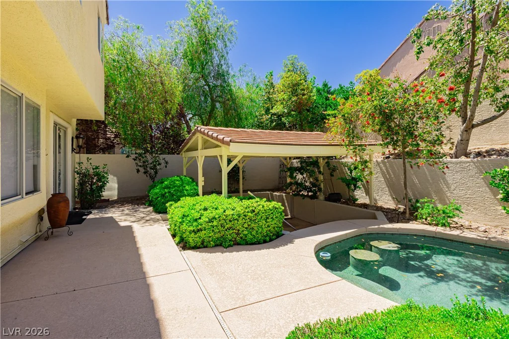 1001 Windfair Village, Las Vegas, NV 89145