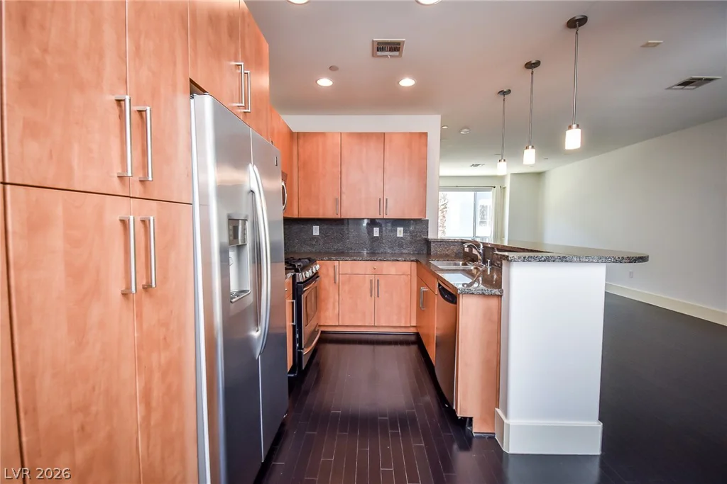 9050 Tropicana, Las Vegas, NV 89147