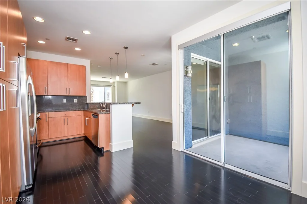 9050 Tropicana, Las Vegas, NV 89147
