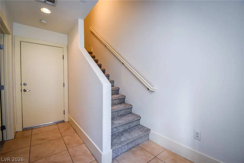 9050 Tropicana, Las Vegas, NV 89147