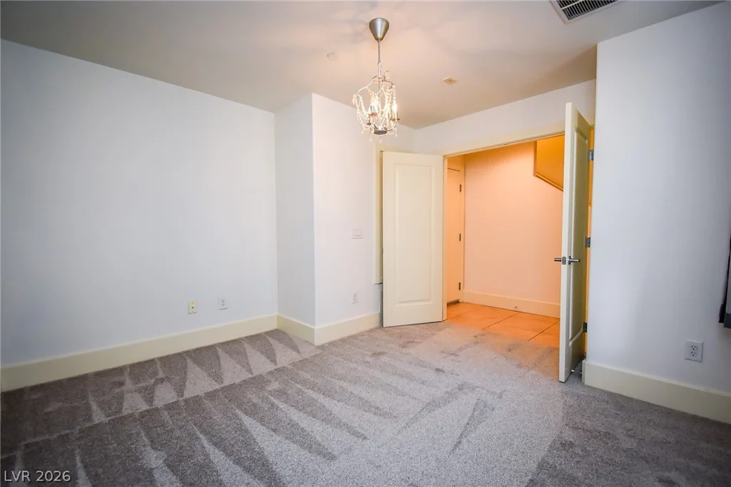 9050 Tropicana, Las Vegas, NV 89147