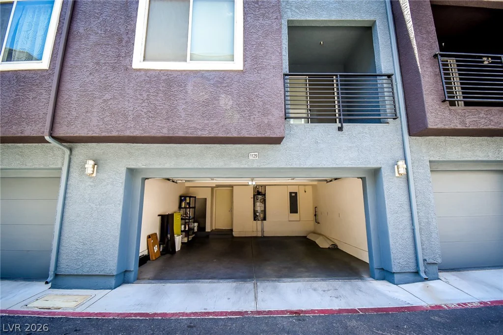 9050 Tropicana, Las Vegas, NV 89147