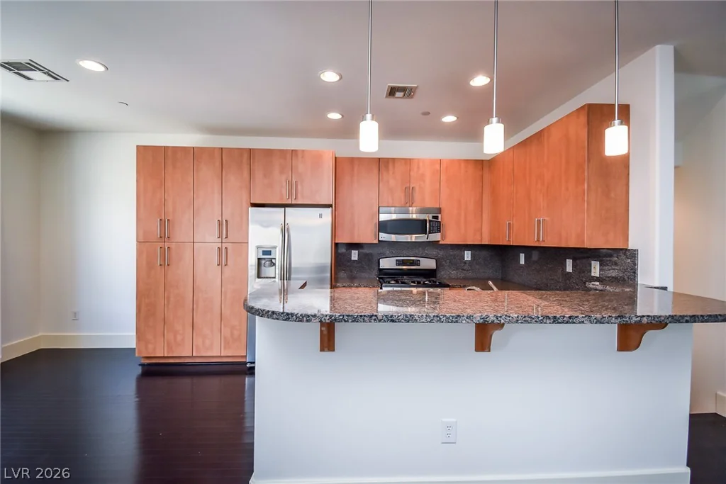 9050 Tropicana, Las Vegas, NV 89147