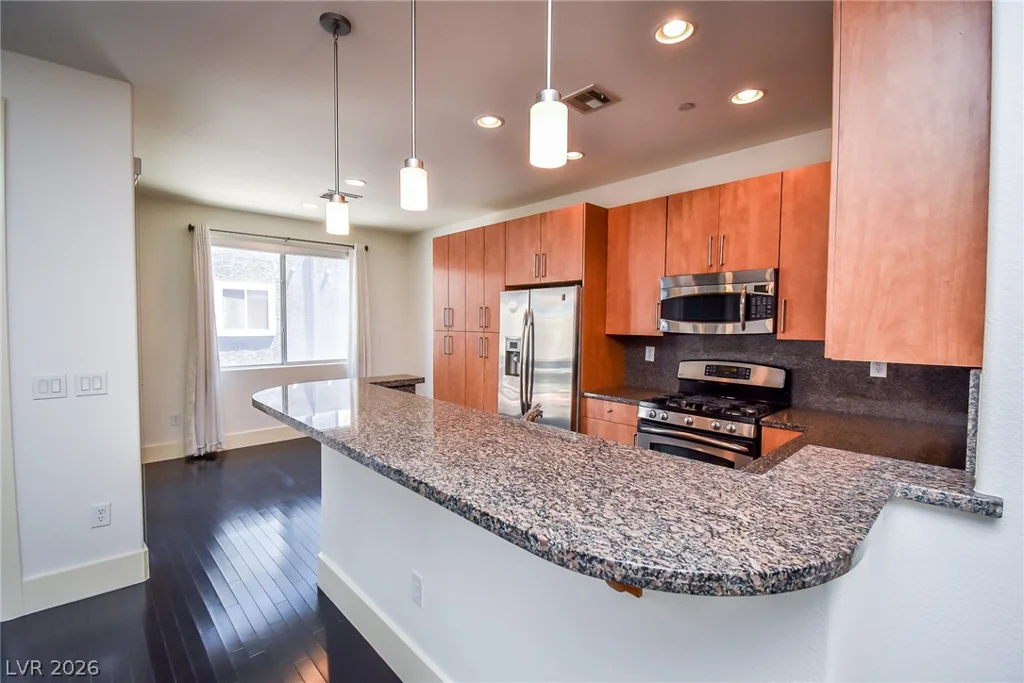 9050 Tropicana, Las Vegas, NV 89147