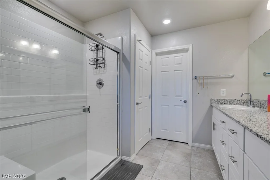 7239 Glimmer Point, North Las Vegas, NV 89084