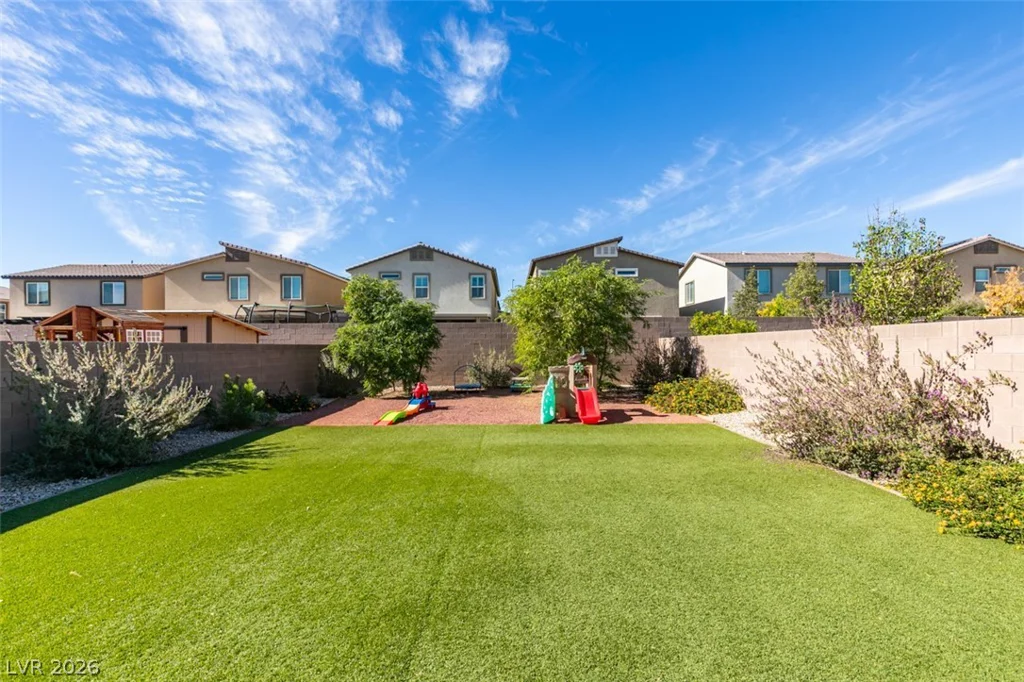 7239 Glimmer Point, North Las Vegas, NV 89084