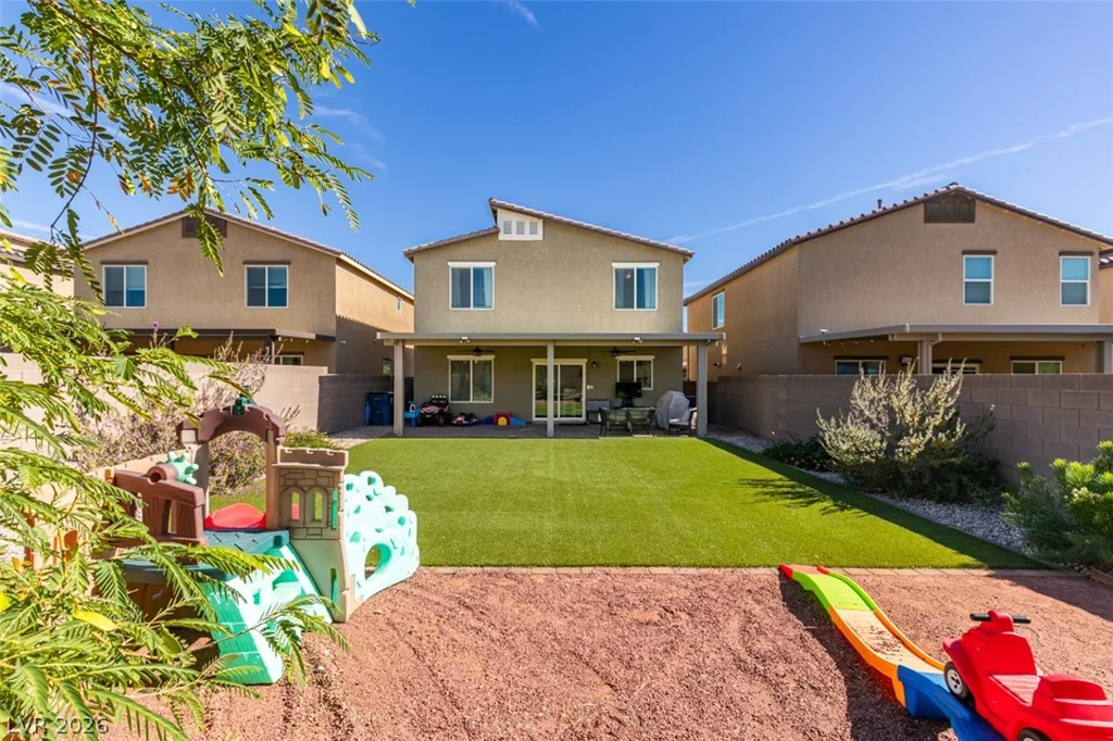 7239 Glimmer Point, North Las Vegas, NV 89084