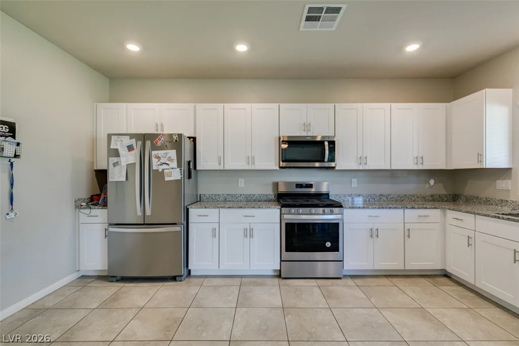 7239 Glimmer Point, North Las Vegas, NV 89084