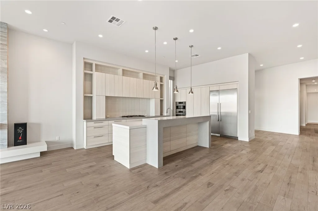658 Falcon Summit, Henderson, NV 89012