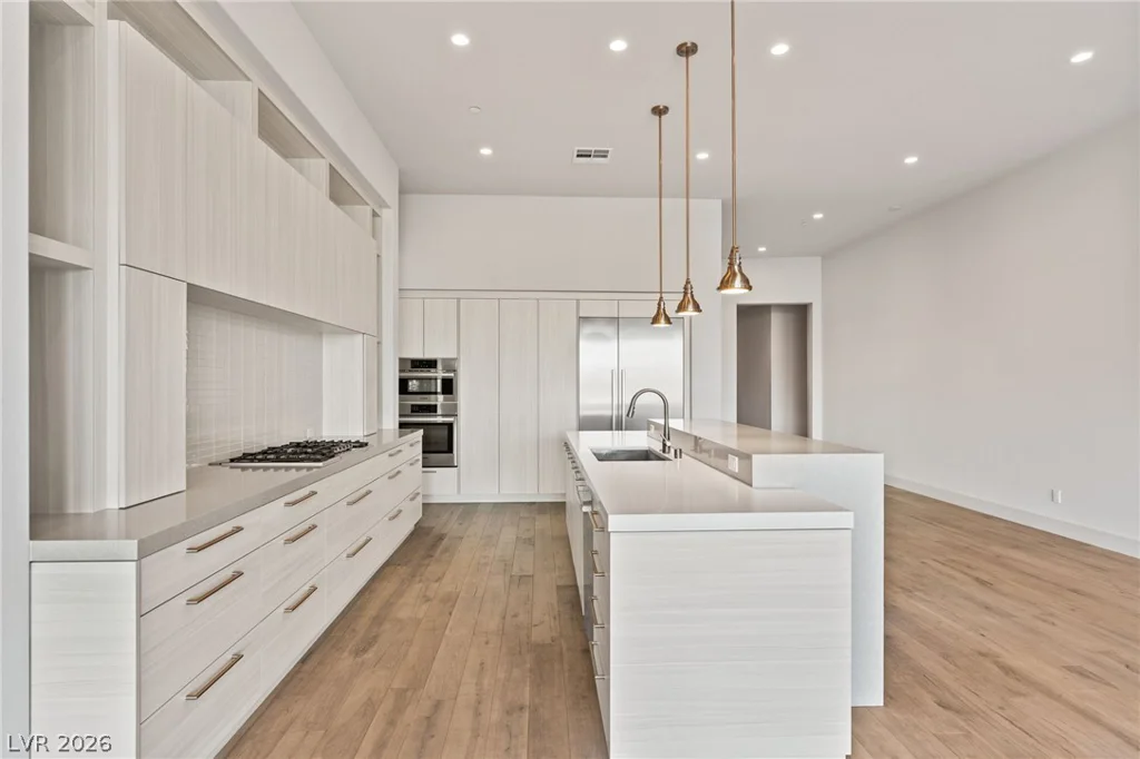 658 Falcon Summit, Henderson, NV 89012