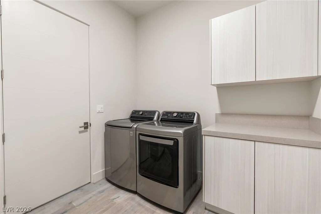 658 Falcon Summit, Henderson, NV 89012