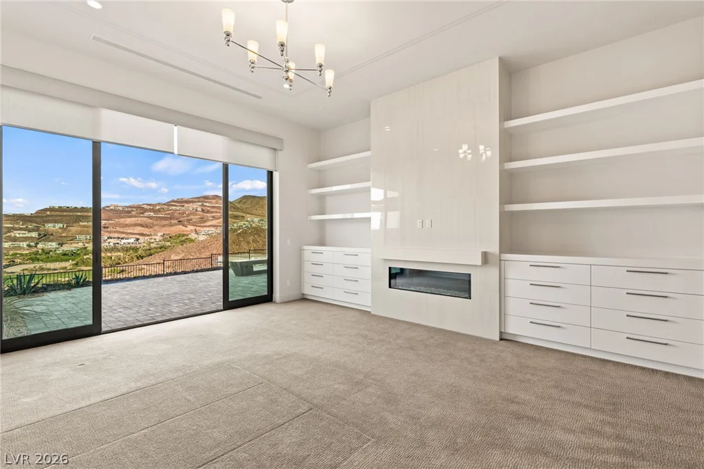 658 Falcon Summit, Henderson, NV 89012
