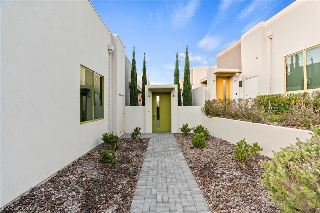 658 Falcon Summit, Henderson, NV 89012