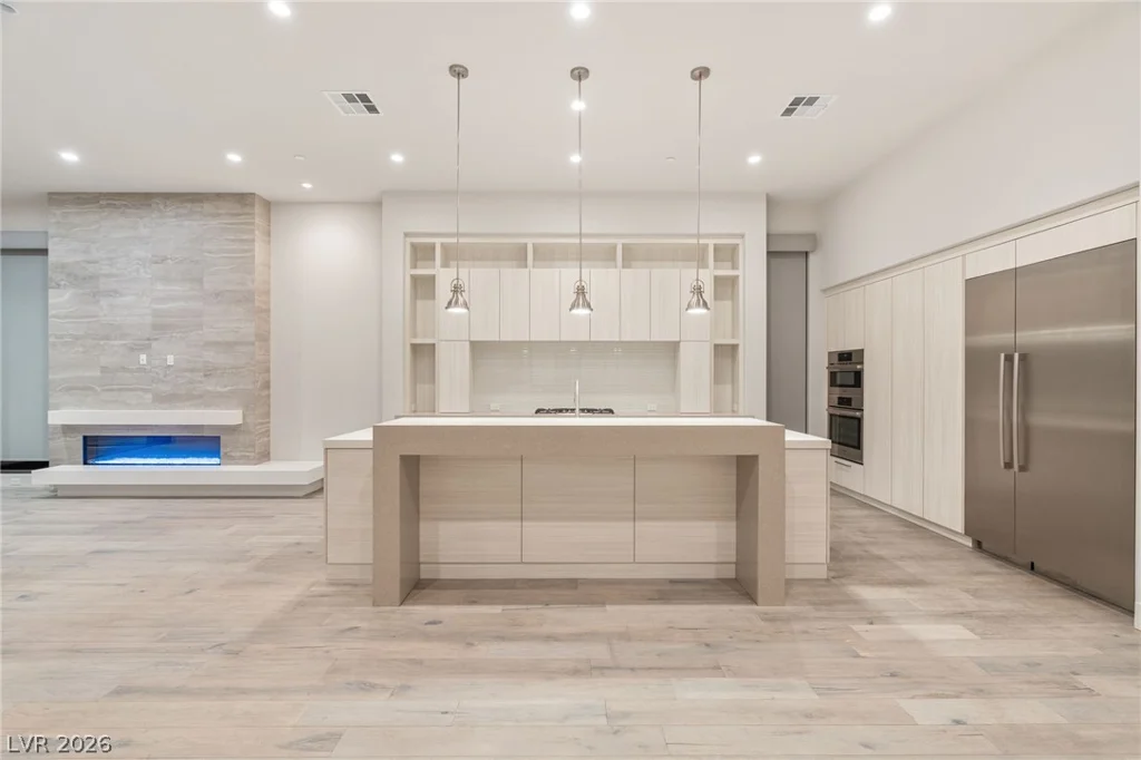 658 Falcon Summit, Henderson, NV 89012