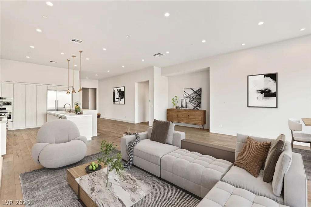 658 Falcon Summit, Henderson, NV 89012